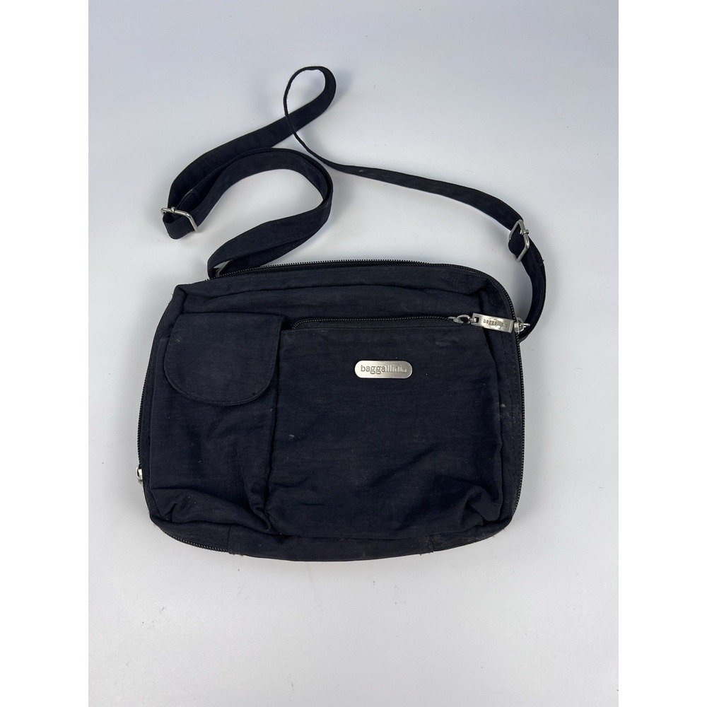 Baggallini Black Nylon Crossbody Organizer Bag Travel Purse Multi Pocket